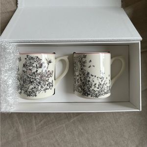 Dior holidays mugs